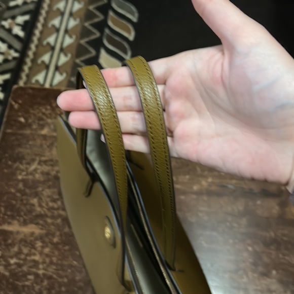 Tory Burch Robinson Pebbled Tote - Picture 10 of 16